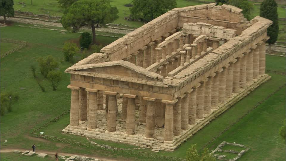 Vista area del templo de Poseidón en Paestum