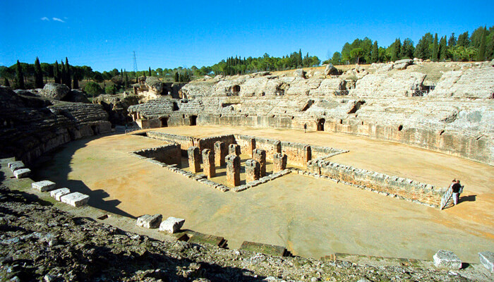 Restos del anfiteatro de Itálica