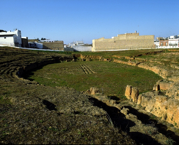 Restos del anfiteatro romano de Carmona