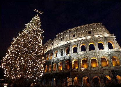 Caratula de Espartaco, Carátula de la pelcula 300, Caratula de la serie Roma, El coliseo en Navidad, El videojuego Ryse of Rome, Portada de El ladrón del rayo, Portada de El latín ha muerto, Portada de El primer hombre de Roma, Portada de la edición de la Ilíada en Gredos, Portada del primer volumen de la saga La Edad de Bronce, Teatro de Mérida
