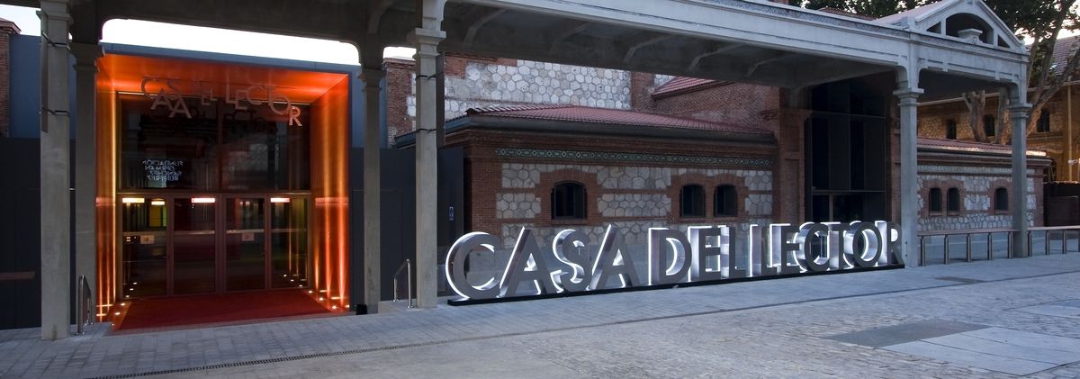 Cartel de la exposición, Casa del Lector en el Matadero de Madrid