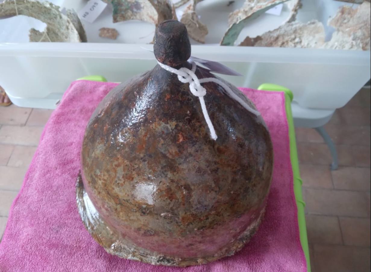 Casco romano de la Primera Guerra Púnica hallado en las Islas Egadas