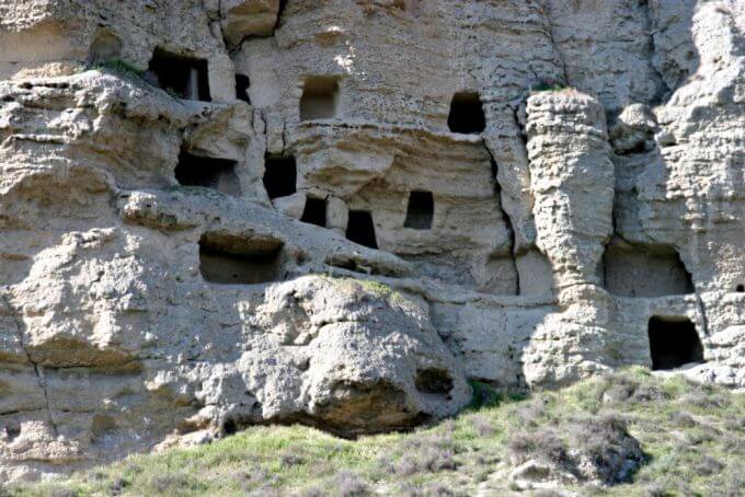 Cuevas de Perales de Tajuña