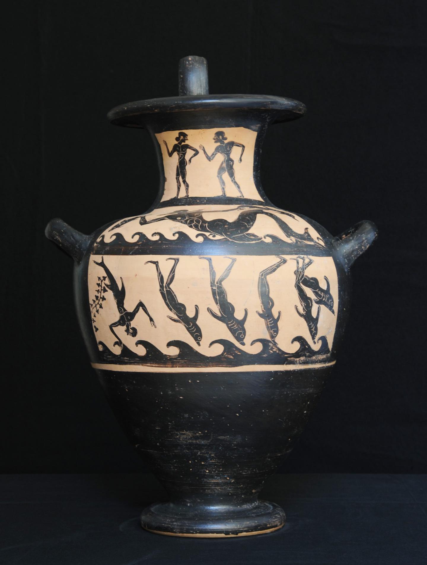 Vaso etrusco devuelto a Italia