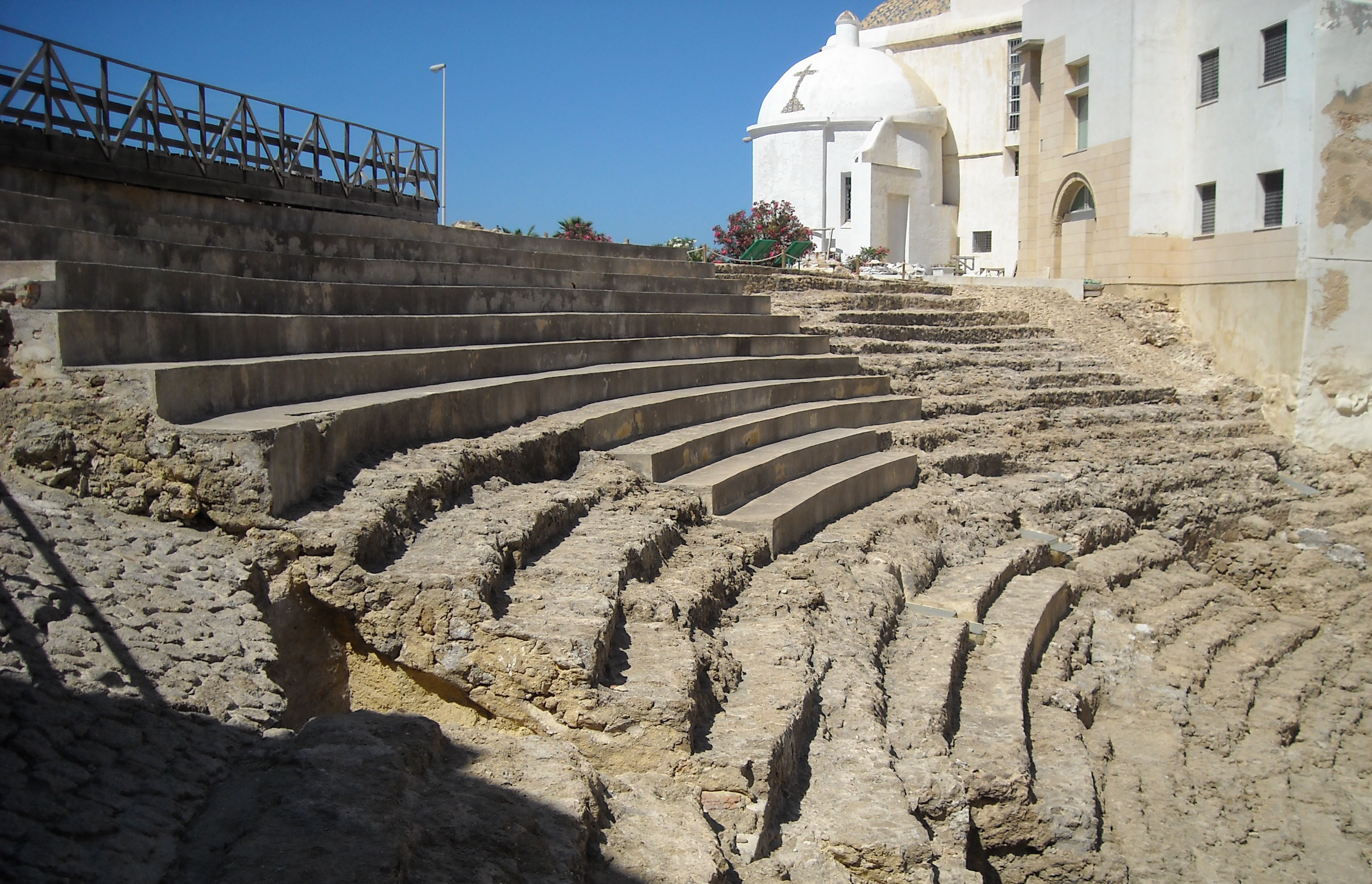 Vista del teatro romano de Cádiz