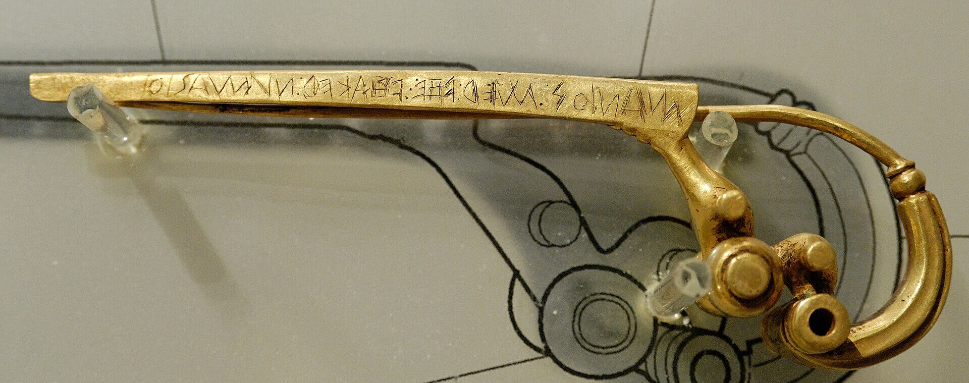 La fíbula de Praeneste