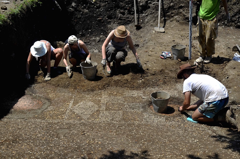 Mosaico encontrado en el yacimiento de Apsarus