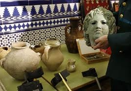 Restos arqueológicos recuperados por la Guardia Civil