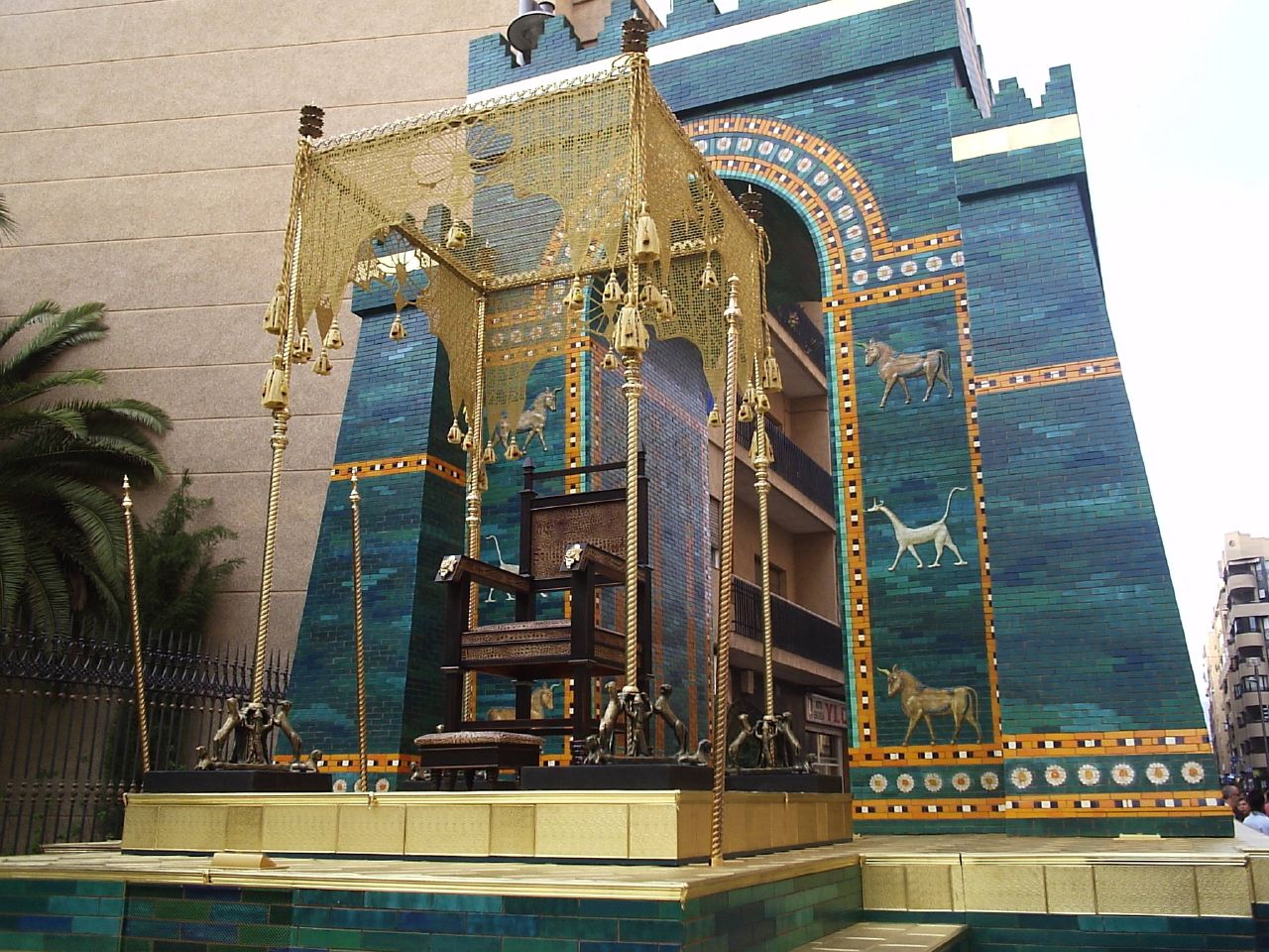 Carroza Puerta de Ishtar Lorca