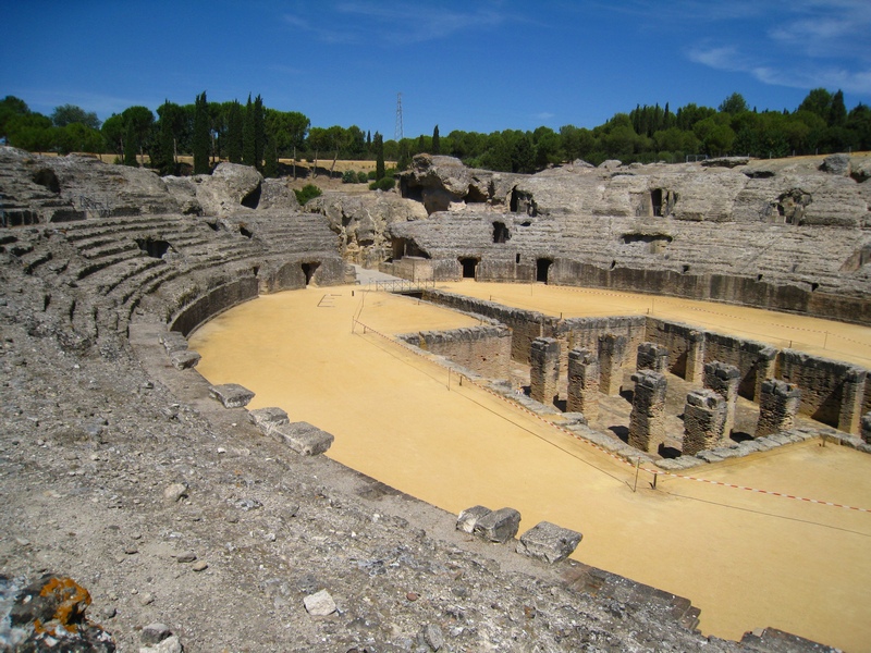 Restos del anfiteatro de Itálica