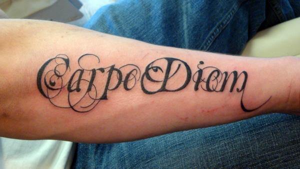 Frase en latín para tatuar
