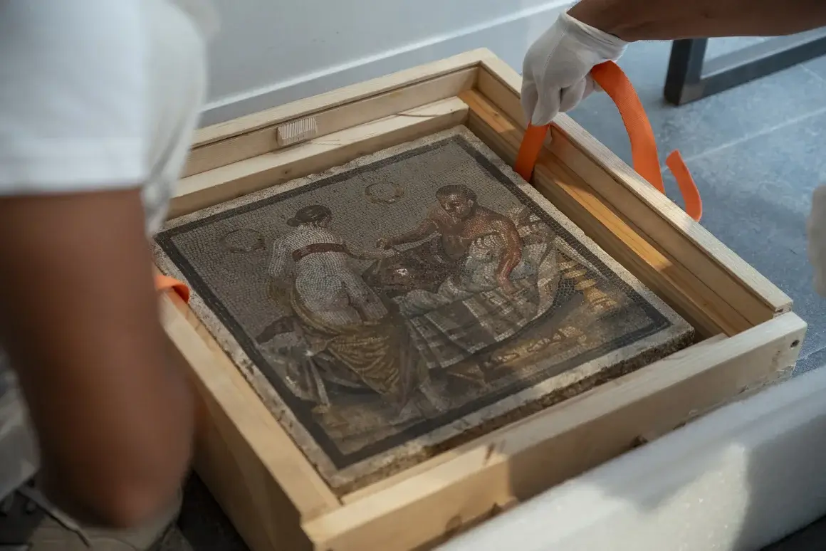 Mosaico robado por los nazis y devuelto a Pompeya