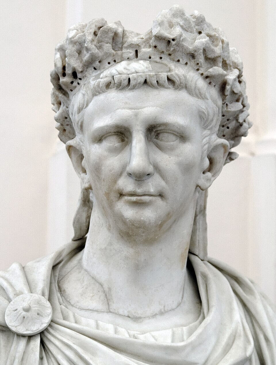 Busto del emperador Claudio