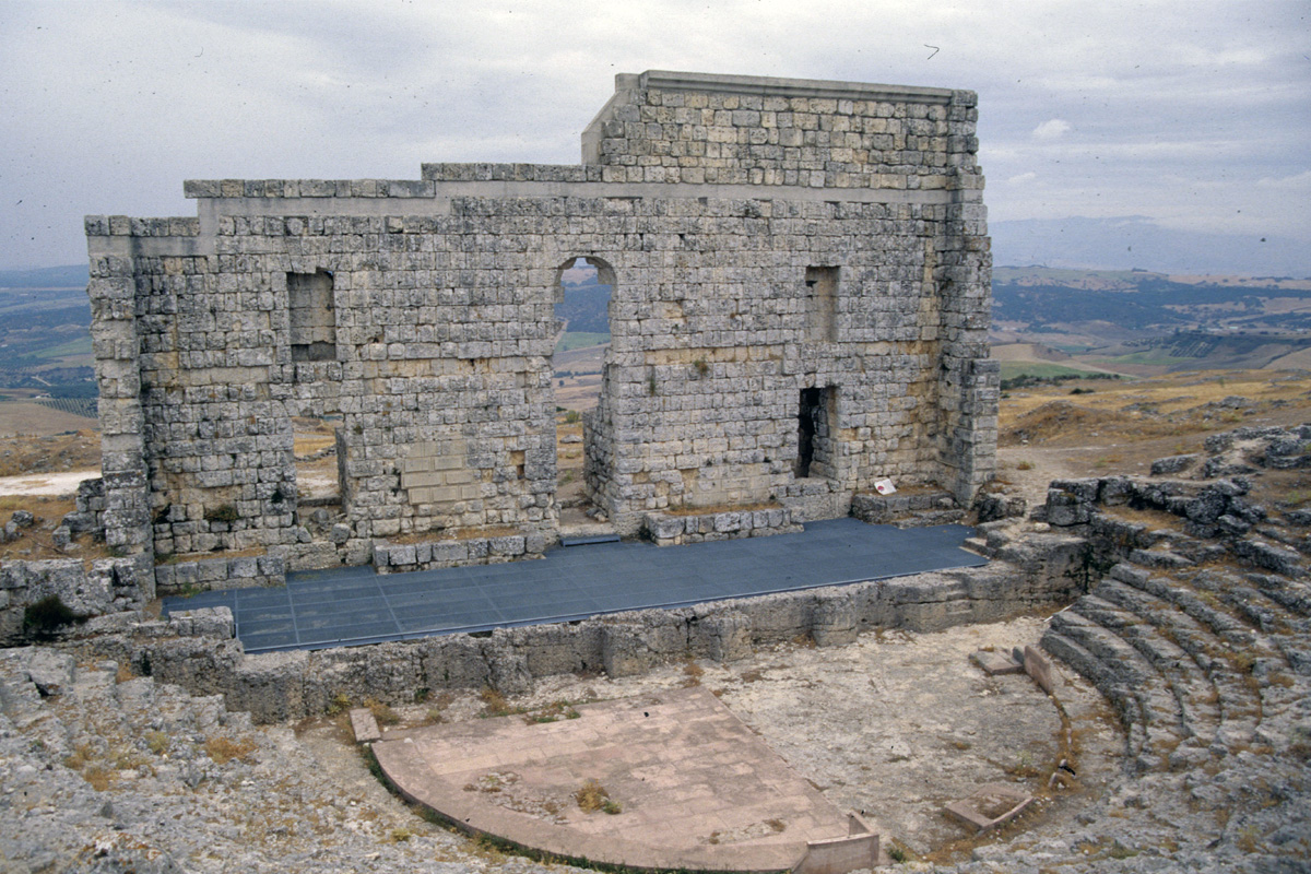 Restos del teatro romano de Acinipo