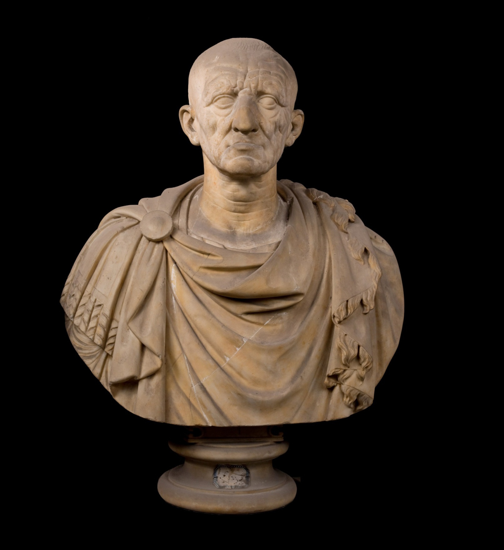 Busto del emperador Galba de la colección Torlonia, Escultura de origen etrusco de la colección Torlonia