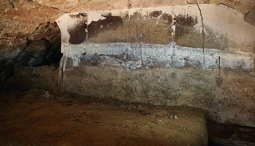 Imagen de la antecámara de la tumba